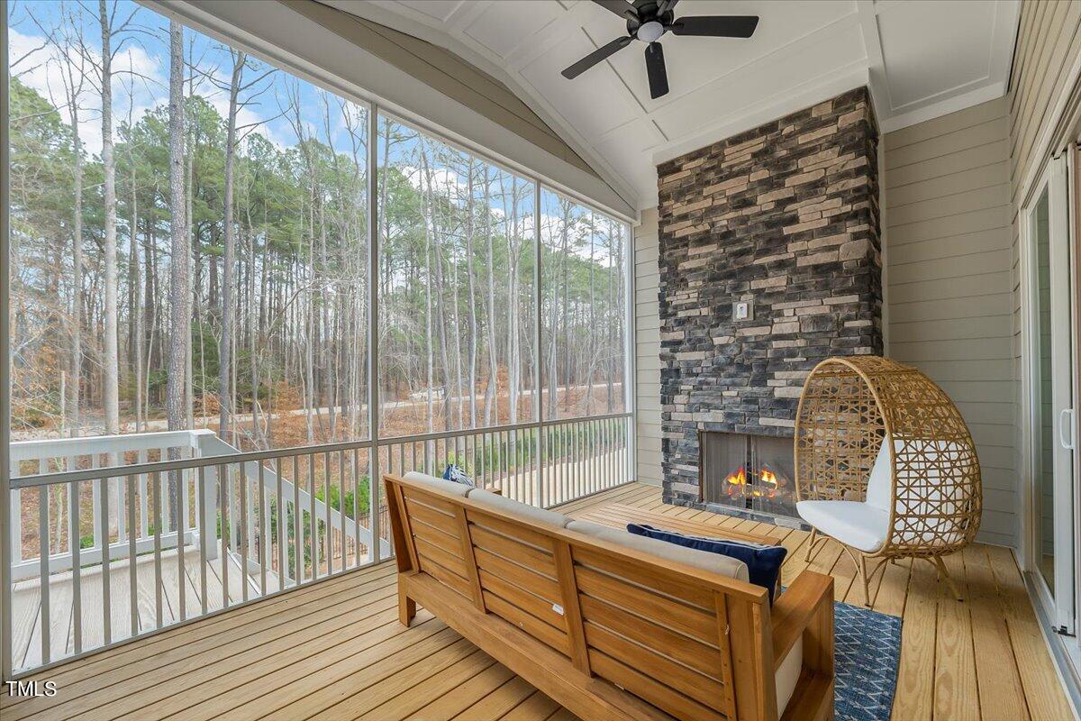 3812 Stoneridge Forest Drive