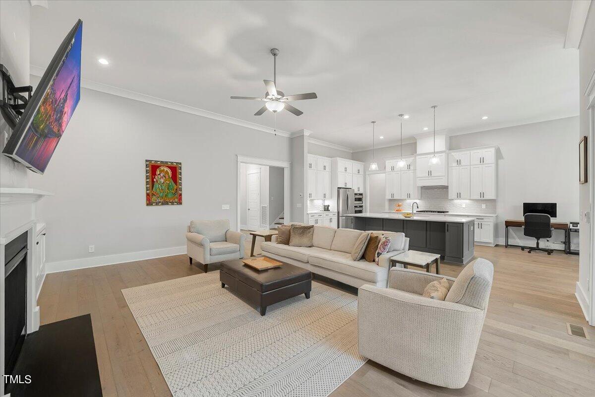 3812 Stoneridge Forest Drive