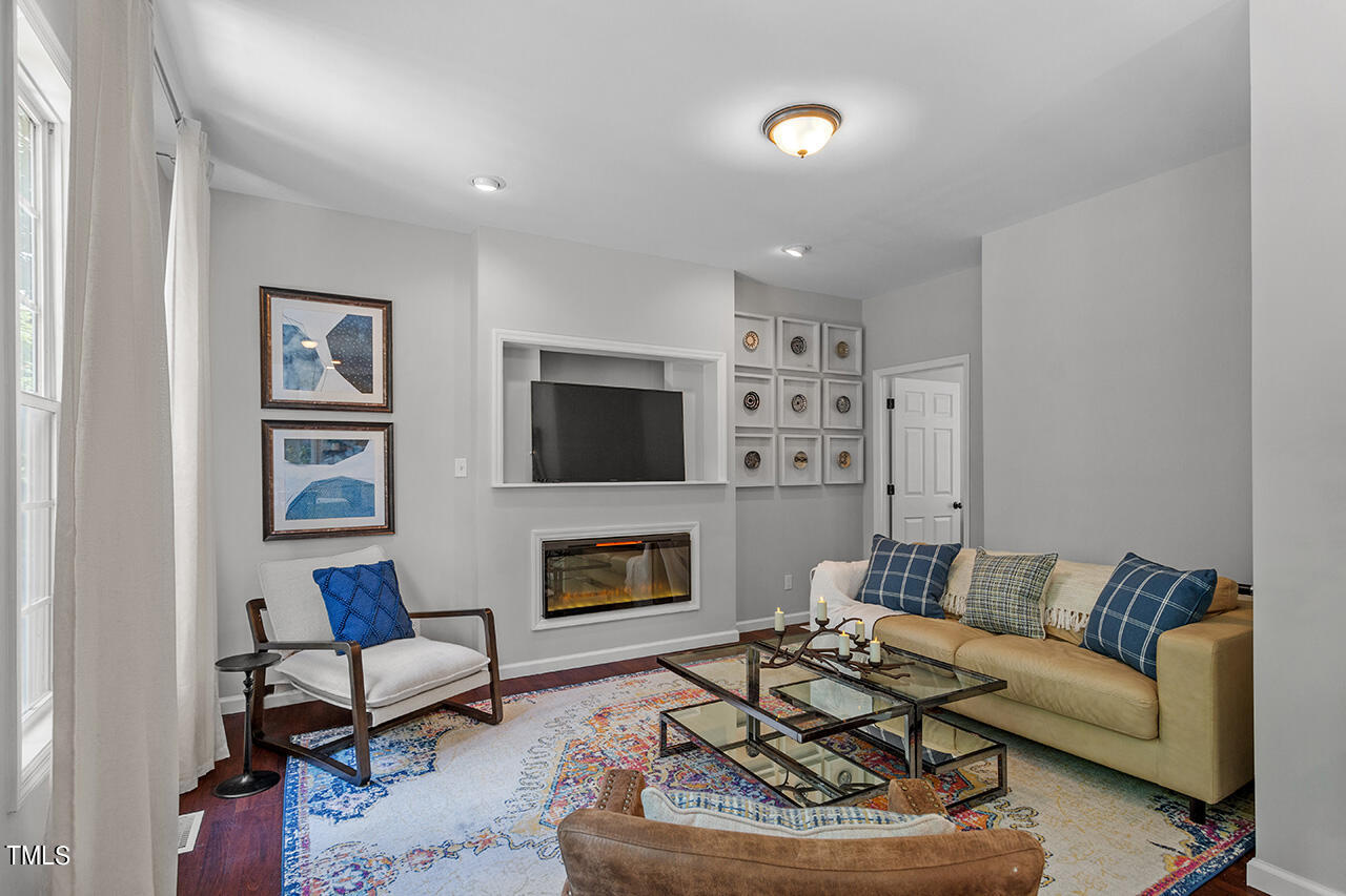 3113 Skycrest Drive