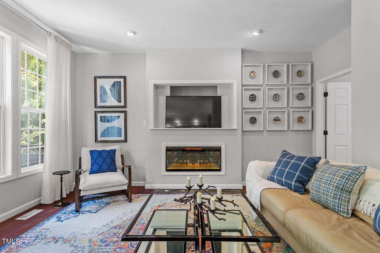 3113 Skycrest Drive