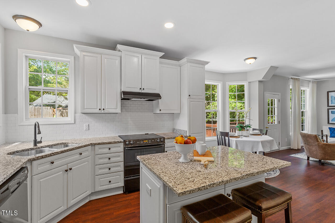 3113 Skycrest Drive