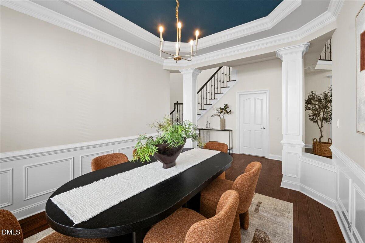 2325 Clayette Court