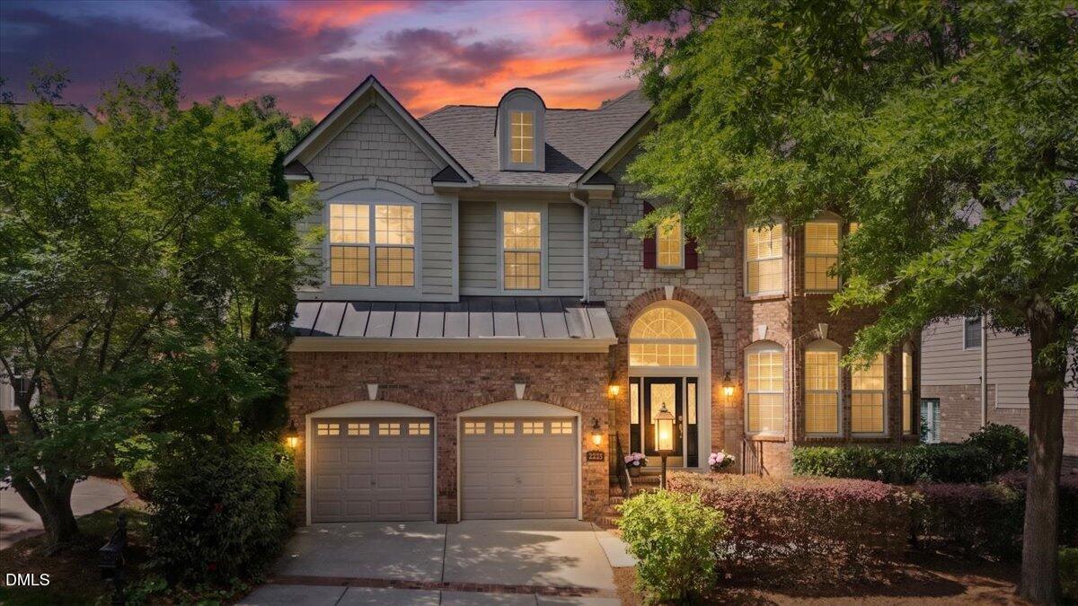 2325 Clayette Court