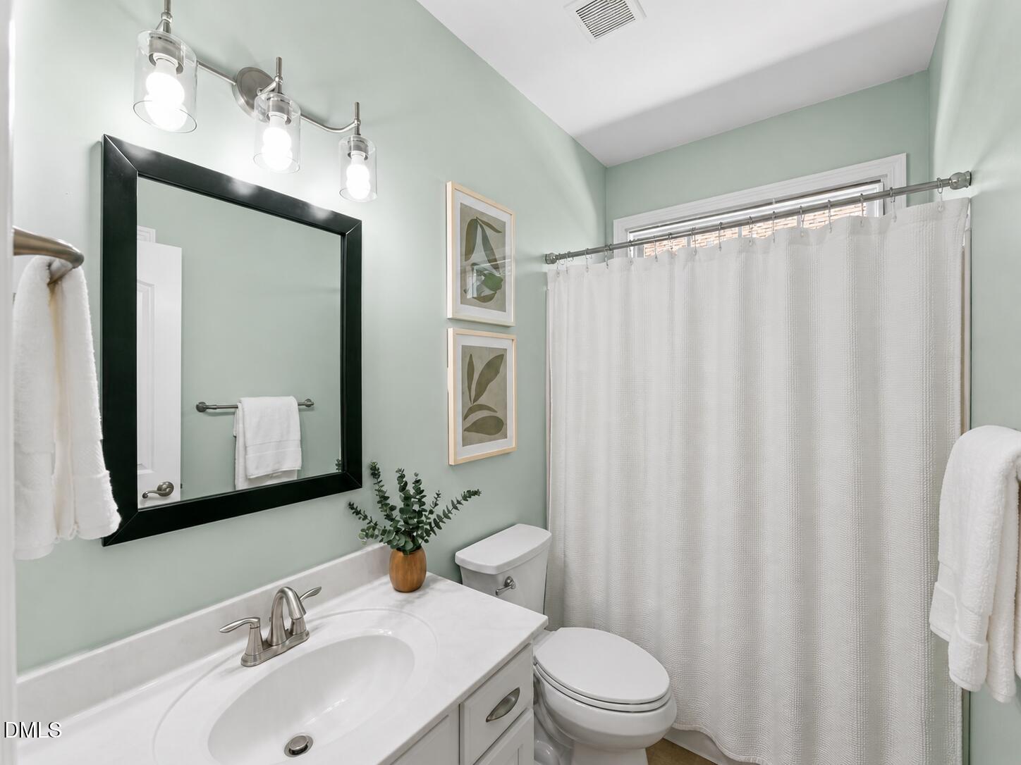 2325 Clayette Court