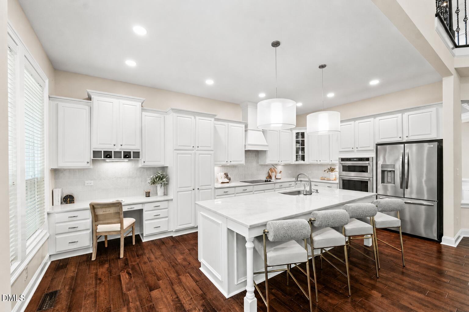 2325 Clayette Court