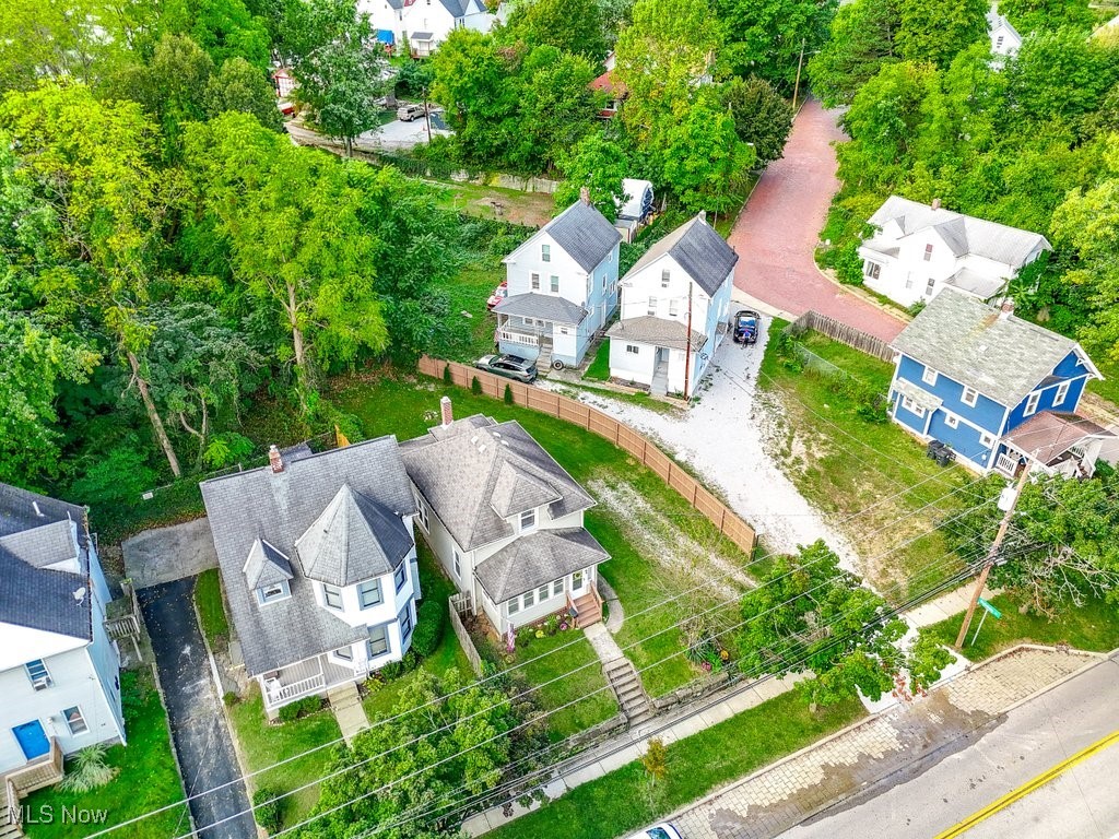 62 Aqueduct Street