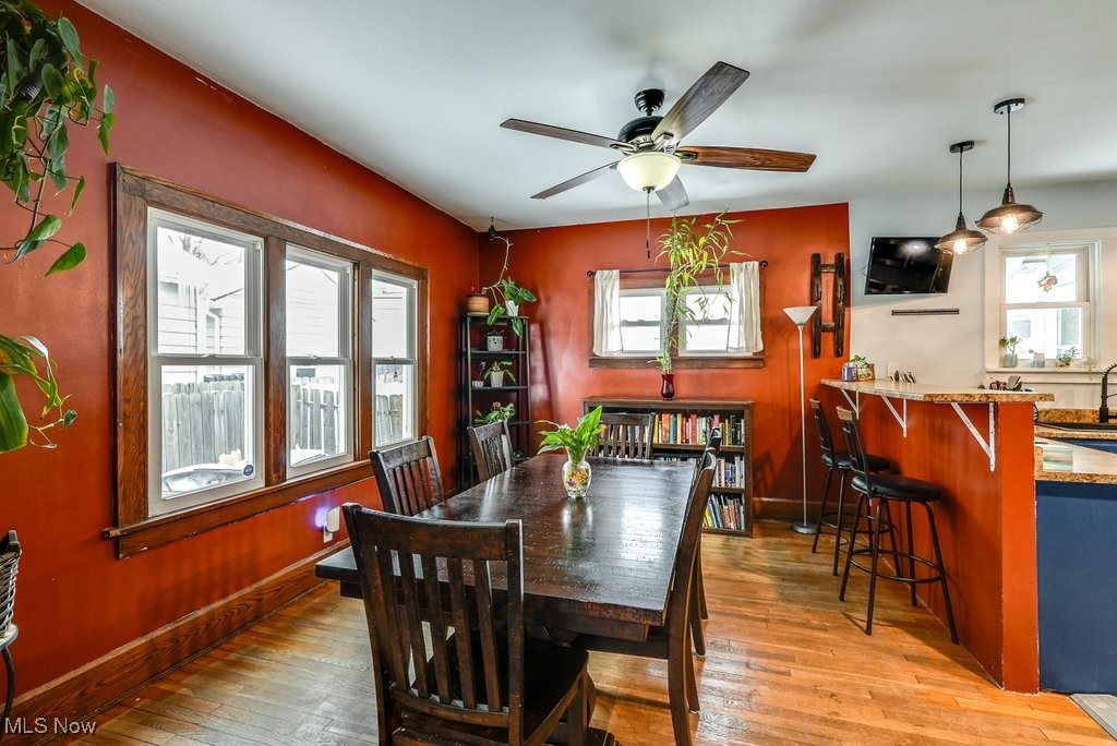473 S Sunset View Drive