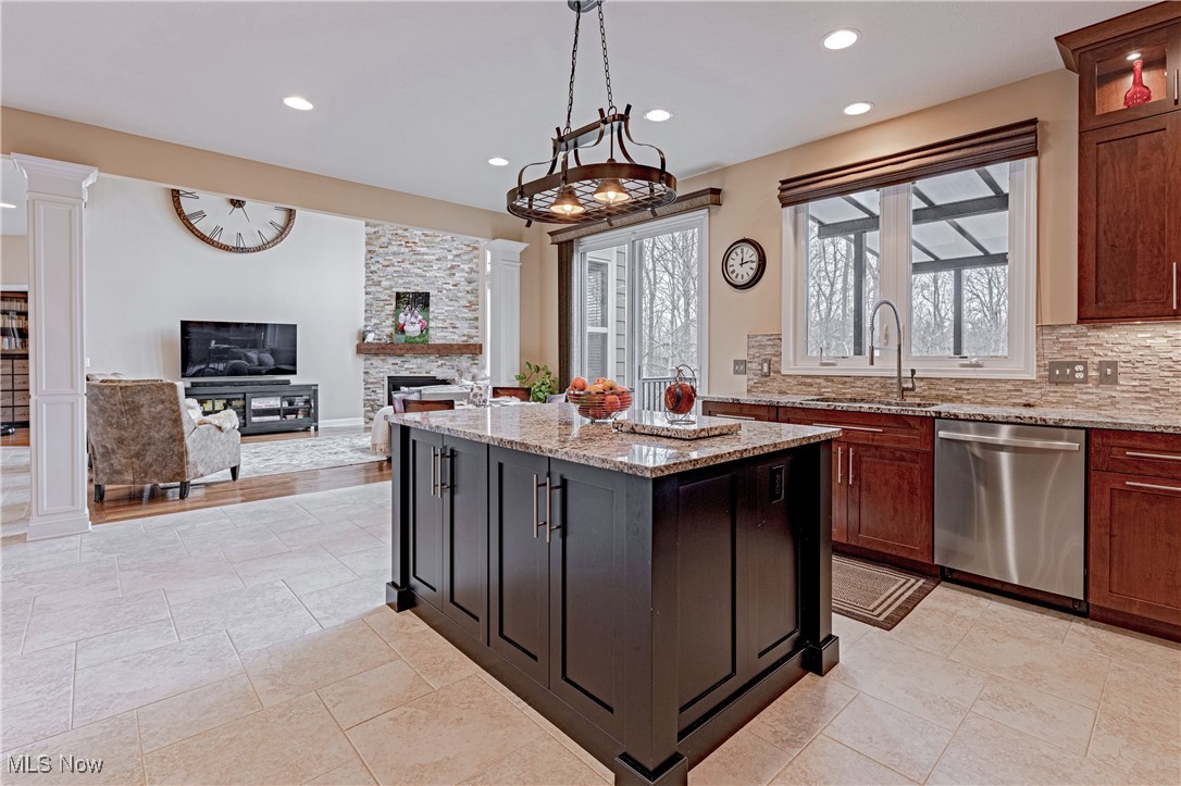 14300 Castlereagh Lane