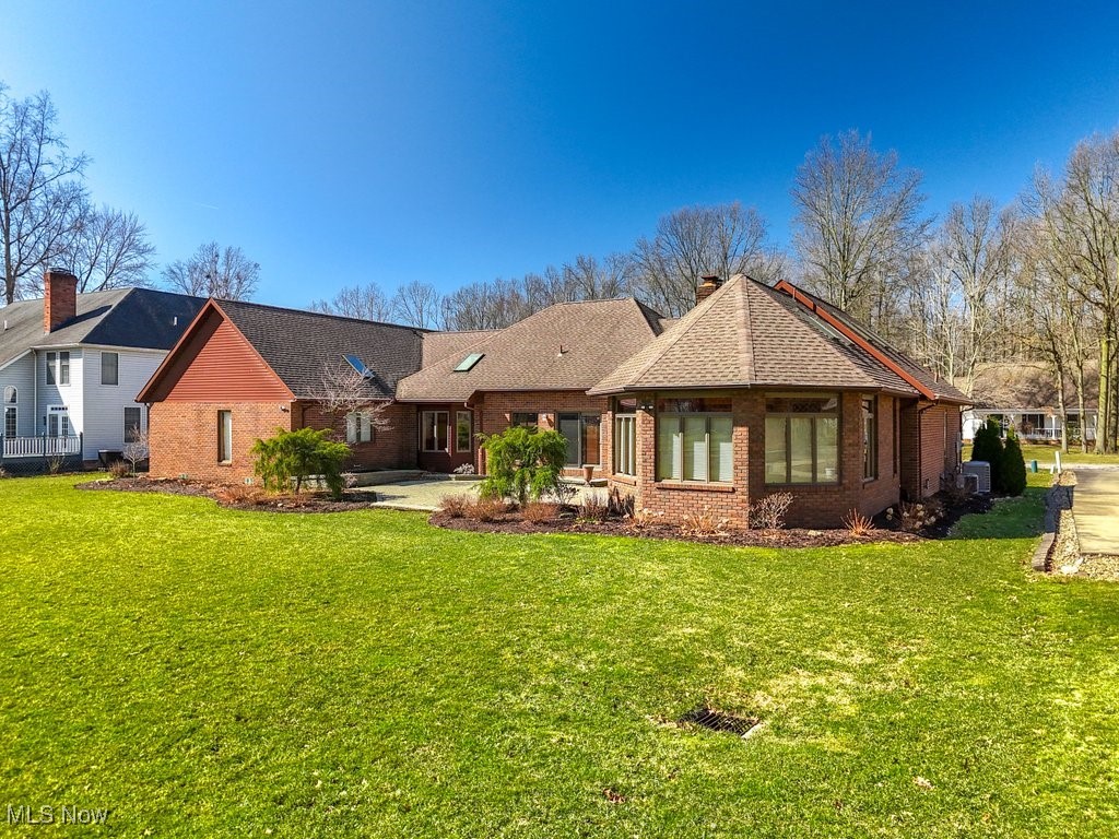 534 Avalon Drive SE