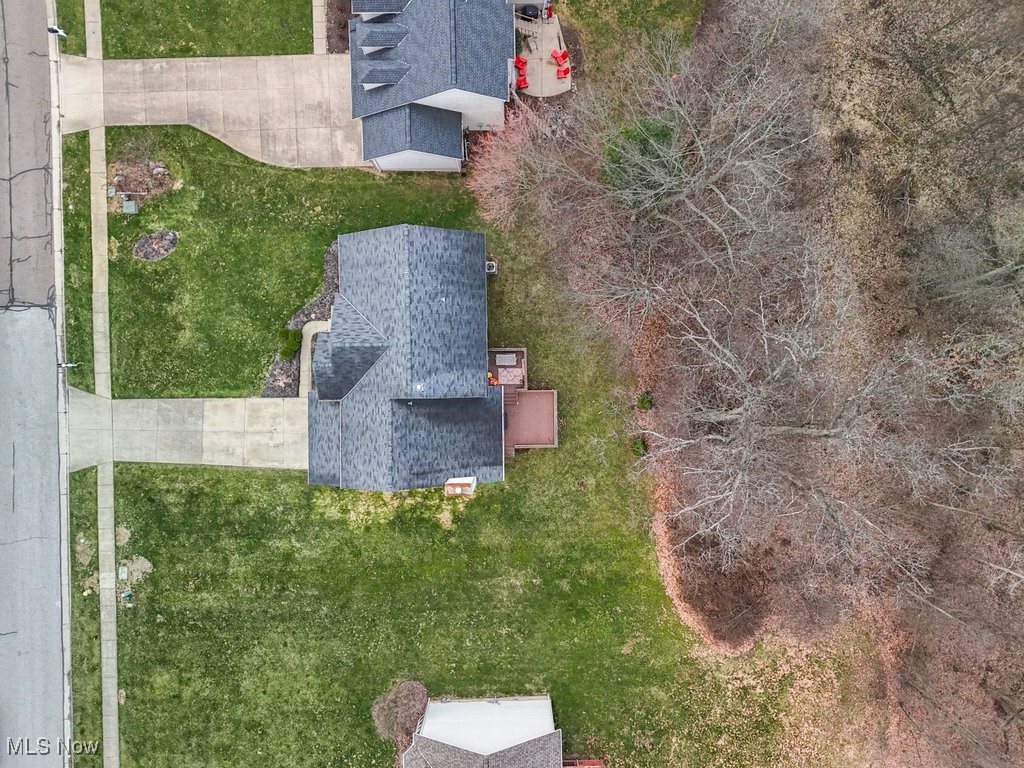 4572 Litchfield Drive