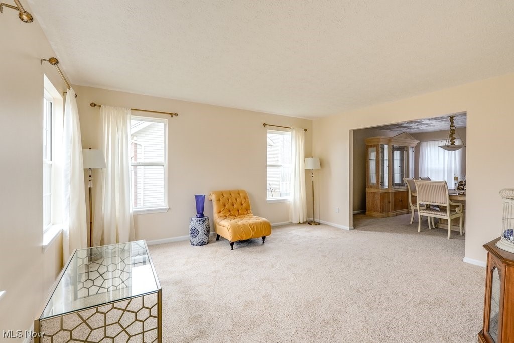 4572 Litchfield Drive