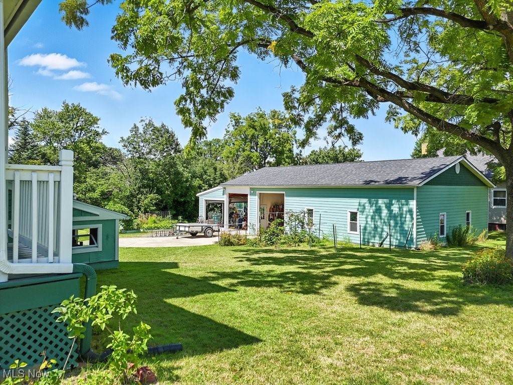 3328 Main Street