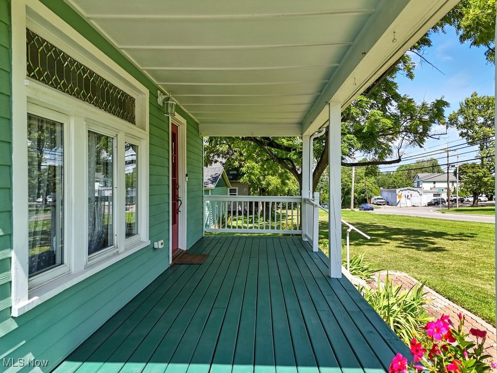 3328 Main Street