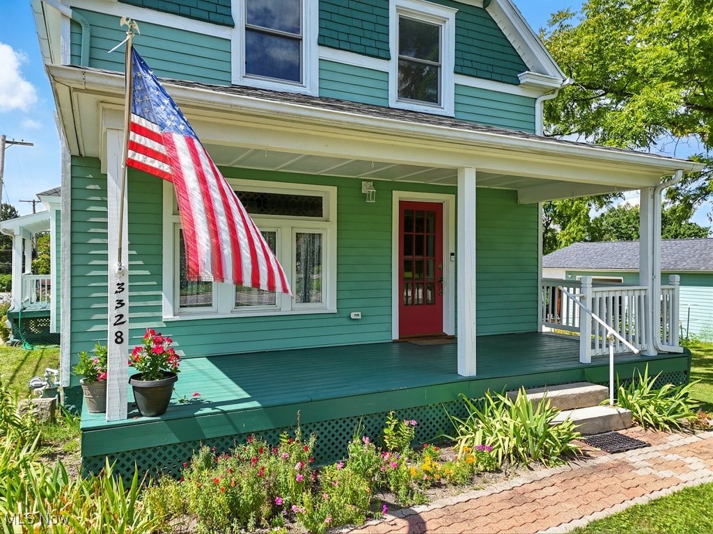 3328 Main Street