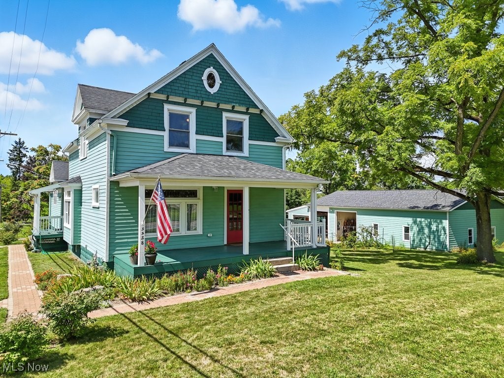 3328 Main Street