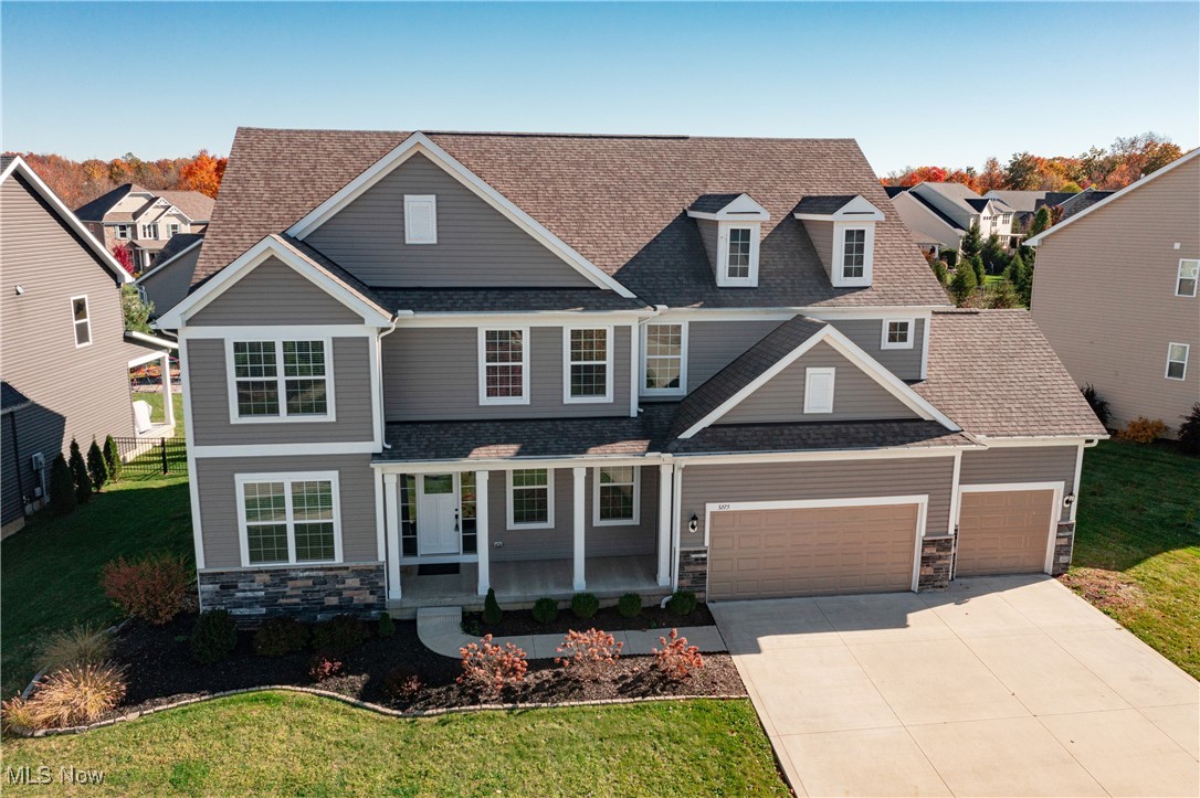 5275 Duxbury Drive