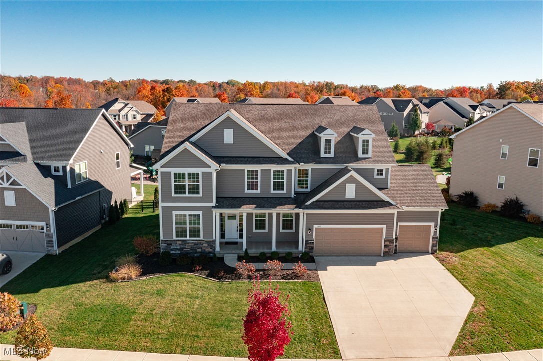 5275 Duxbury Drive