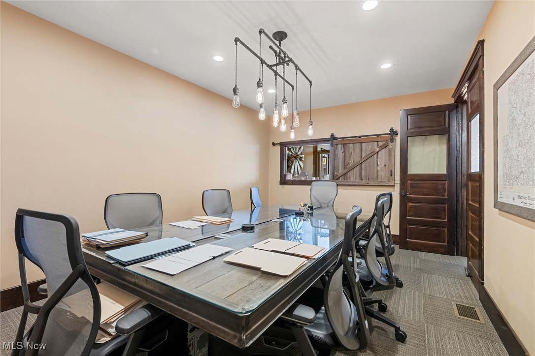 127-131 W Market Street