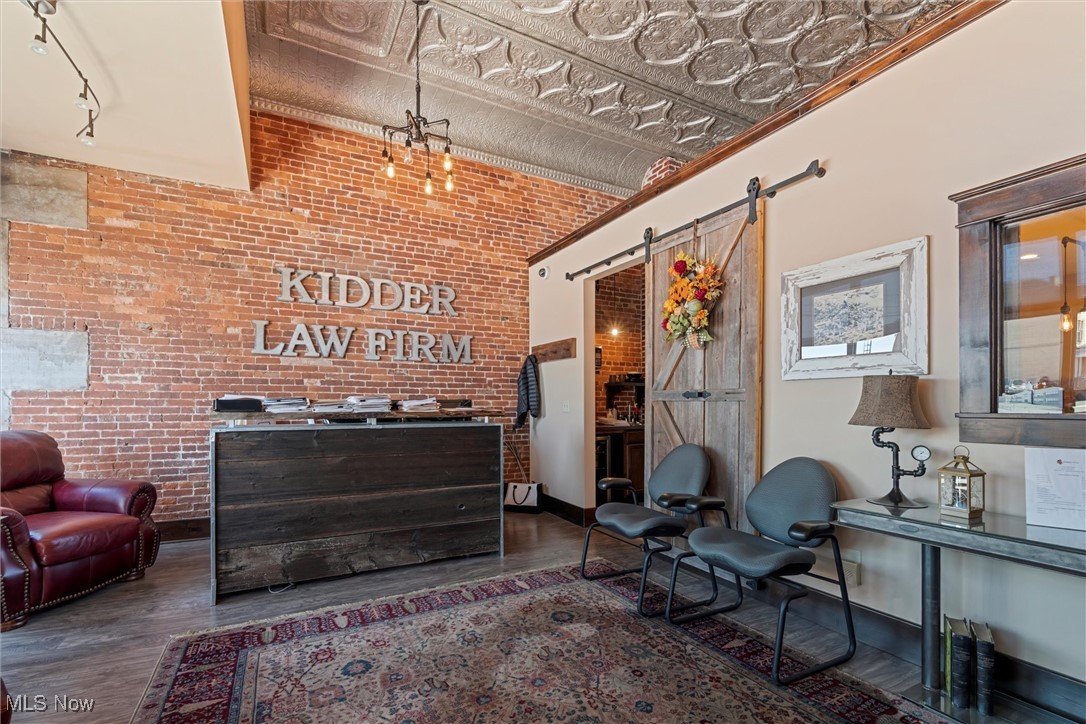 127-131 W Market Street