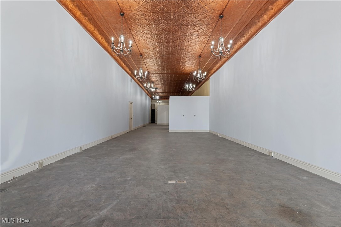 127-131 W Market Street