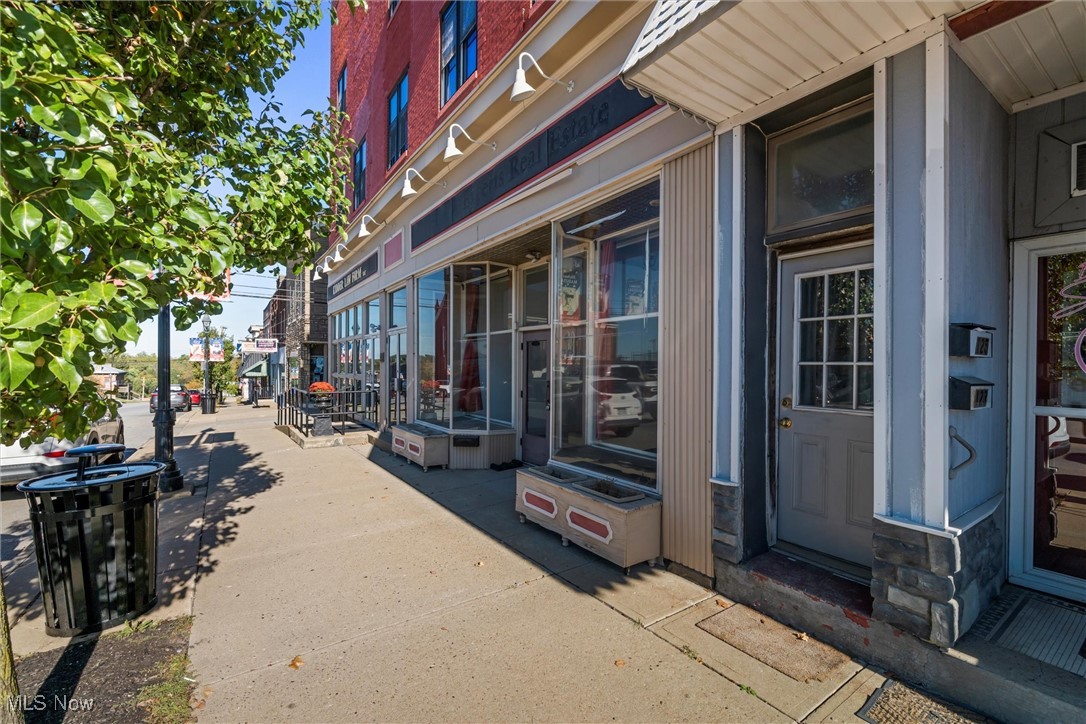 127-131 W Market Street