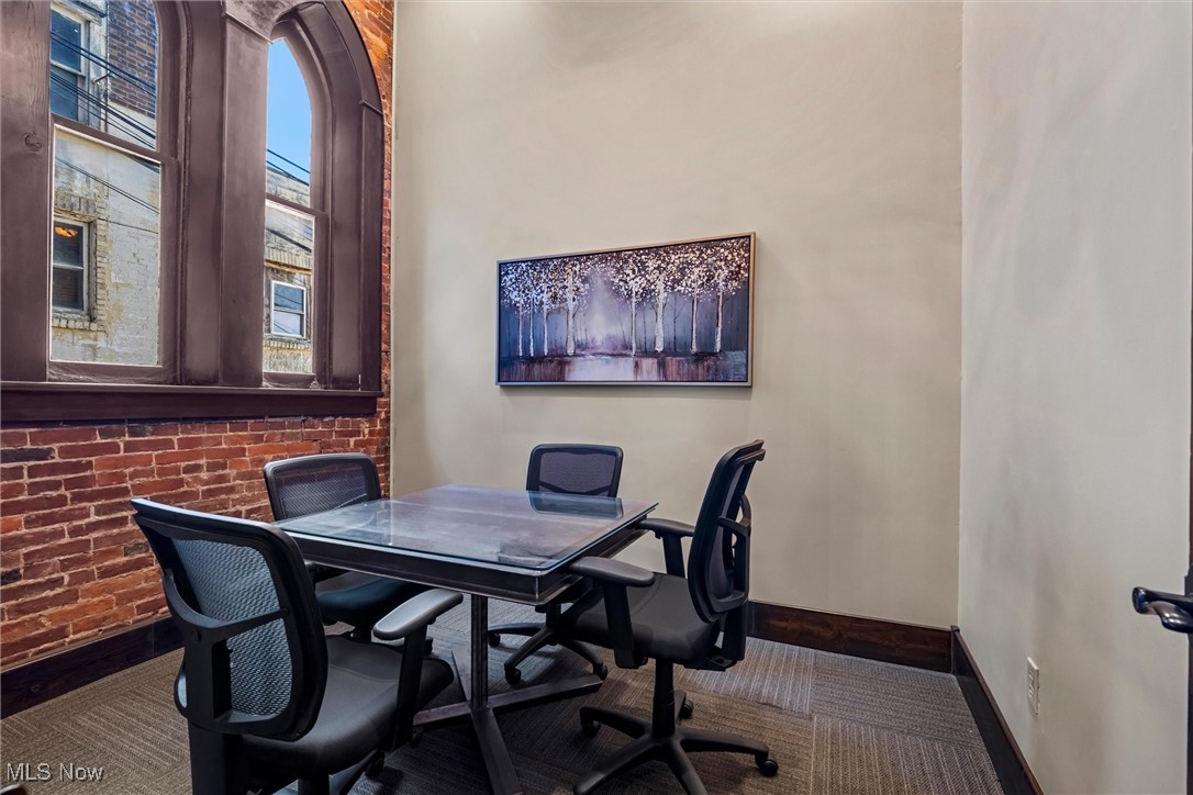 127-131 W Market Street