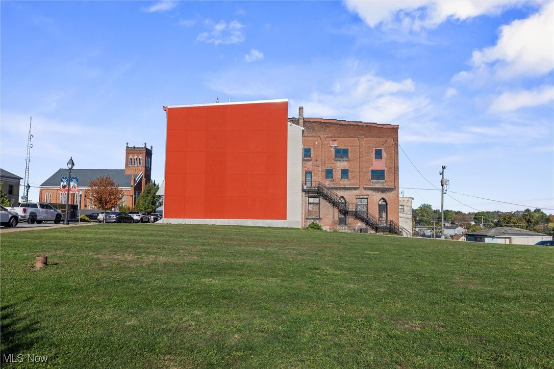127-131 W Market Street