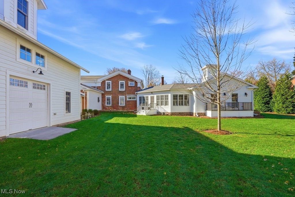 128 S Center Street