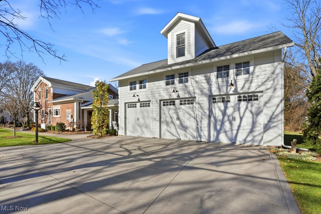 128 S Center Street