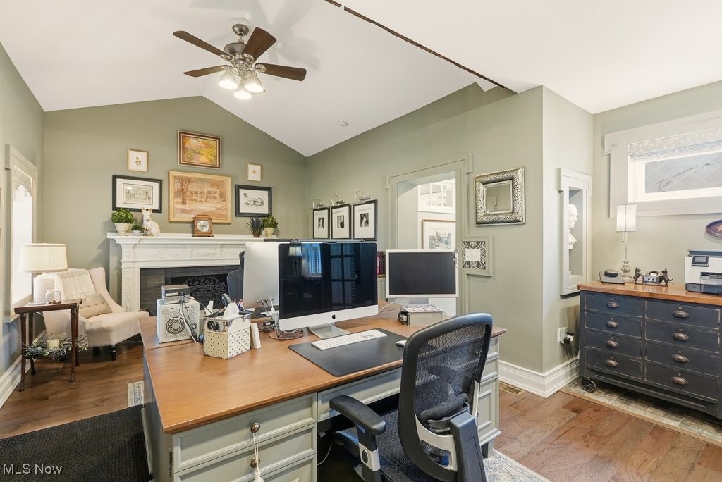 128 S Center Street