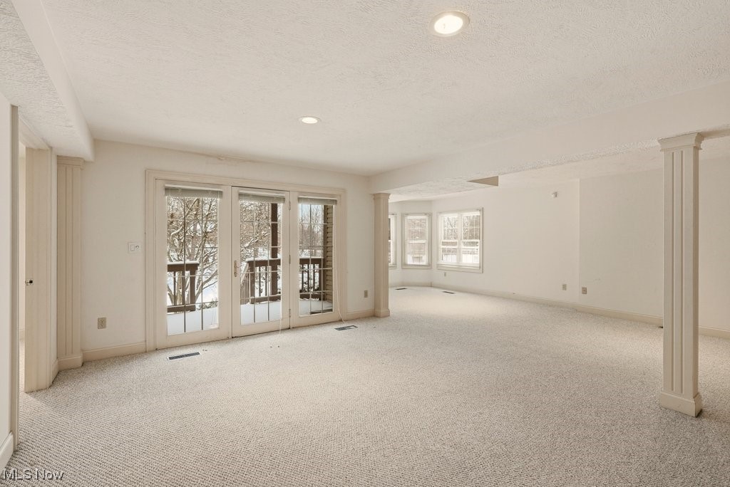 2804 Valley Road