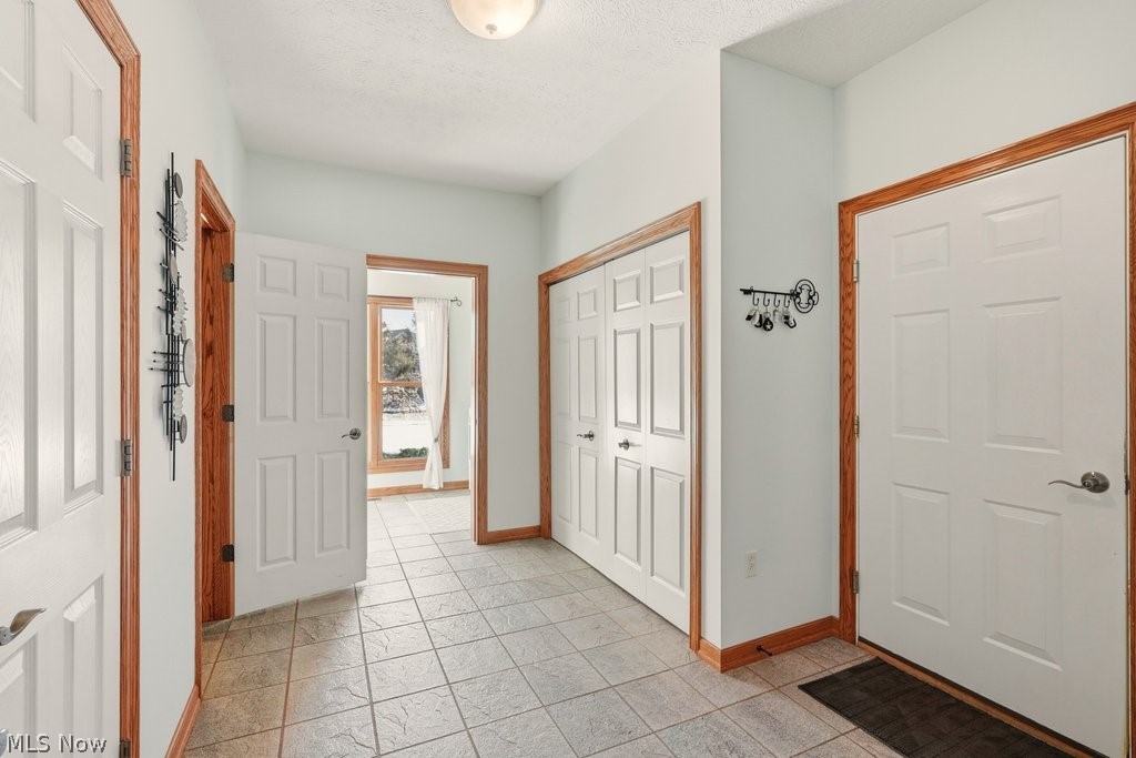 3813 Heathery Circle