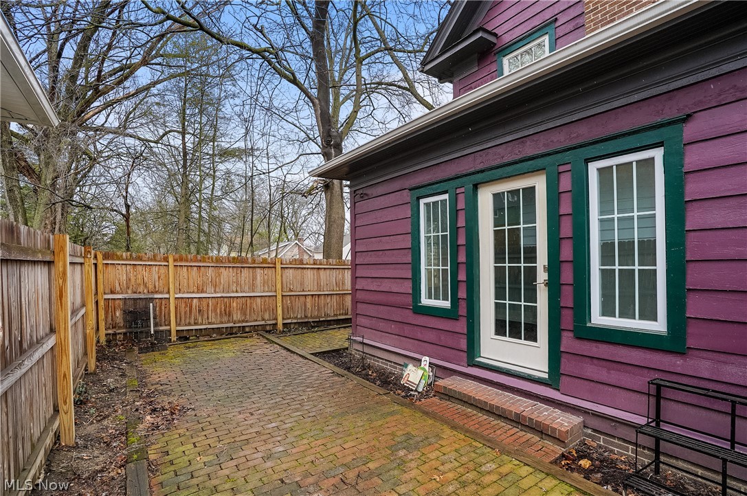 205 Edgerton Road