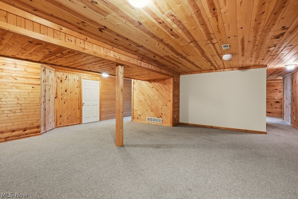 2285 Thoroughbred Drive
