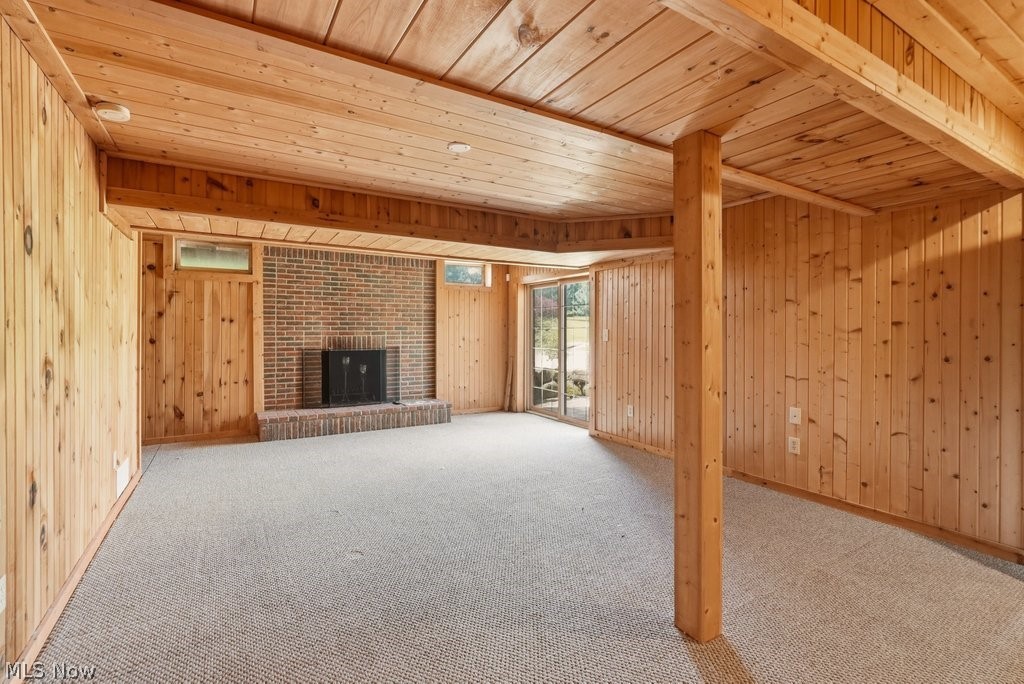 2285 Thoroughbred Drive