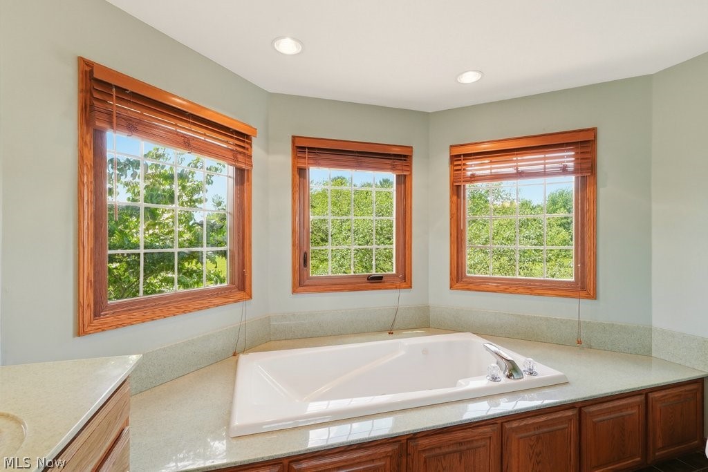2285 Thoroughbred Drive