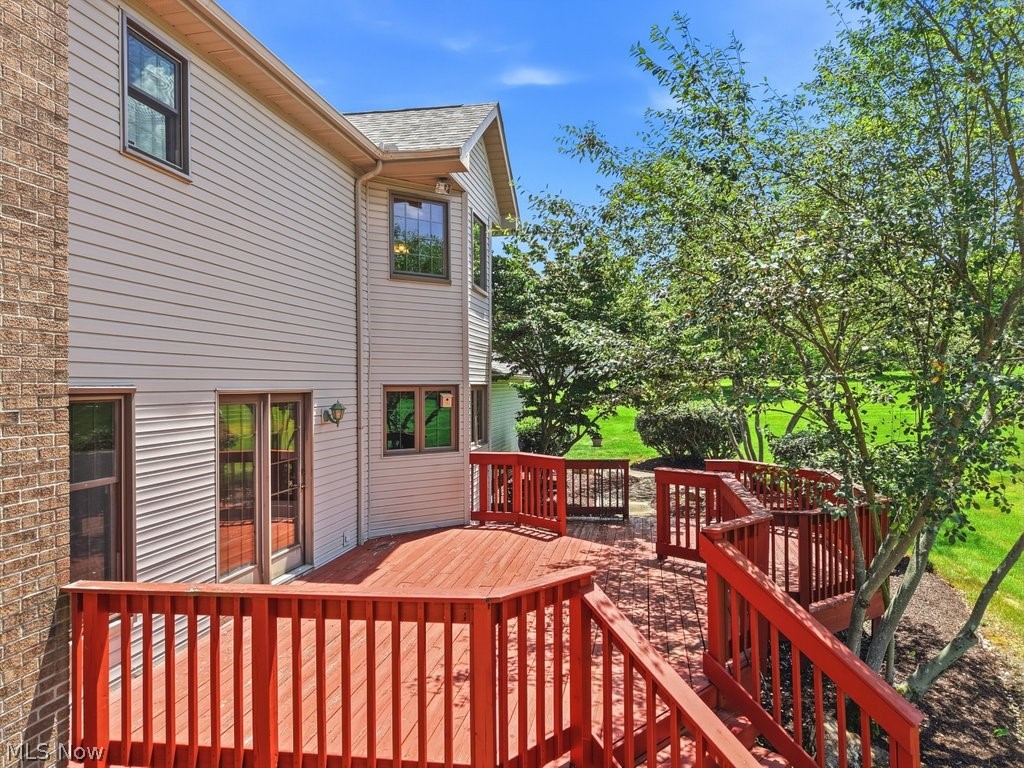 2285 Thoroughbred Drive