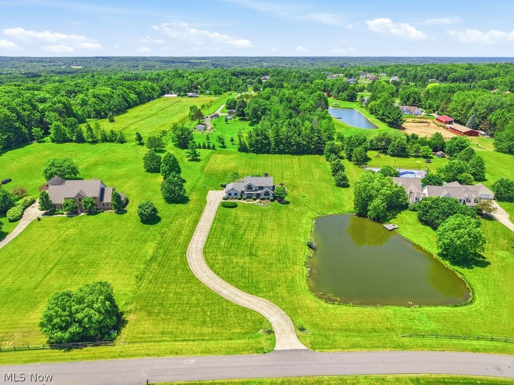2285 Thoroughbred Drive