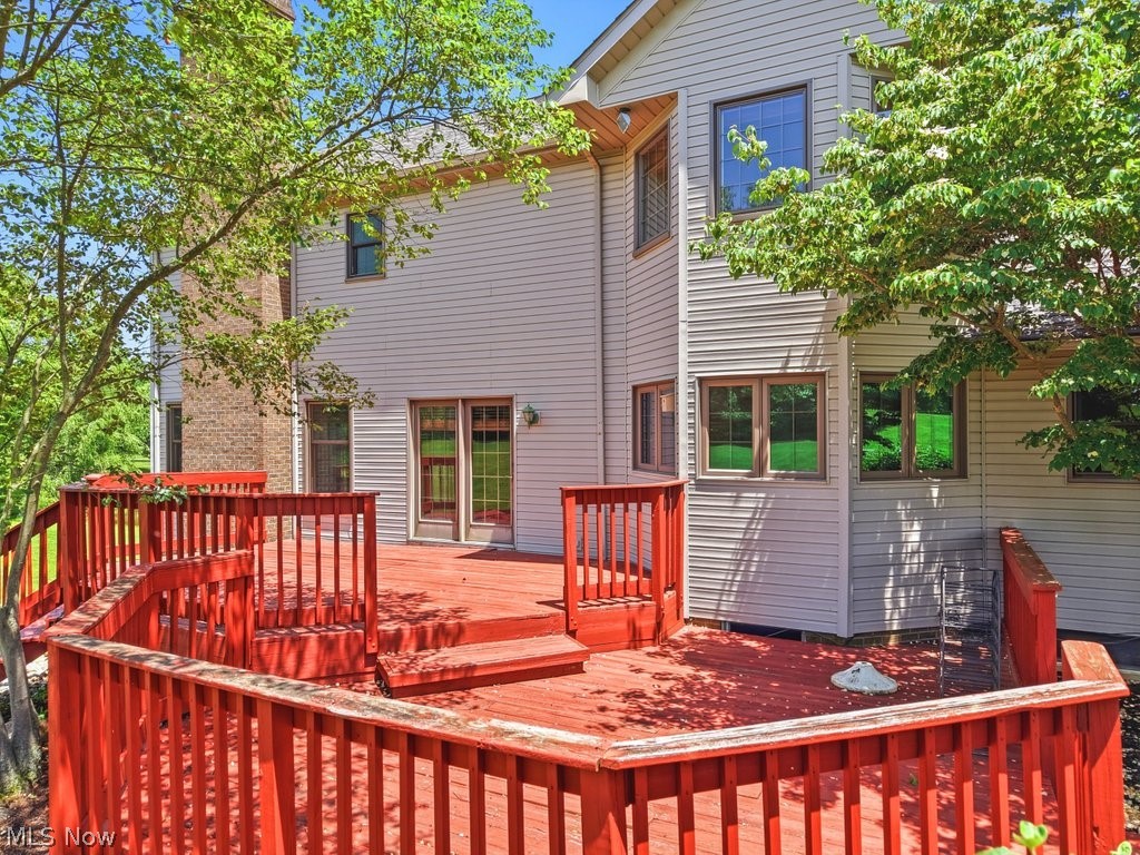 2285 Thoroughbred Drive