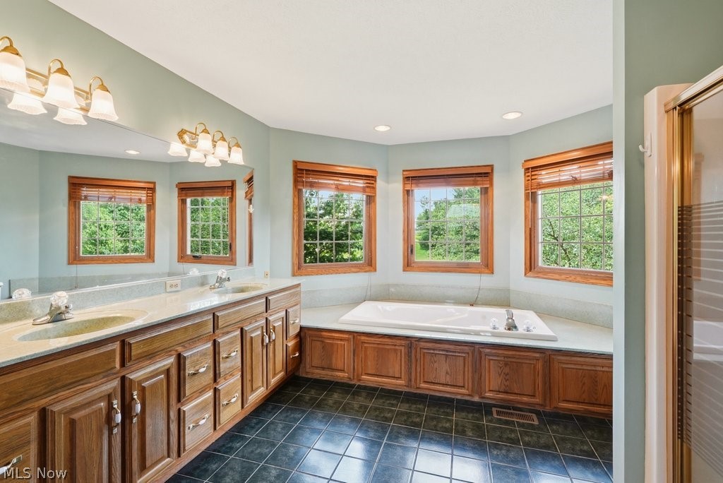 2285 Thoroughbred Drive
