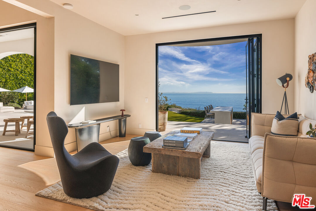 24824 Pacific Coast Hwy