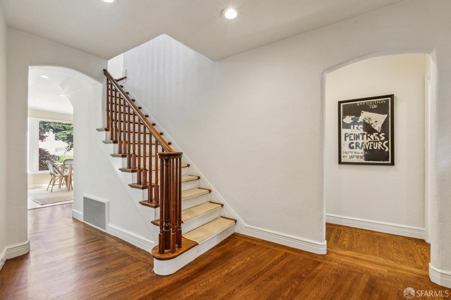 77 Ventura Avenue