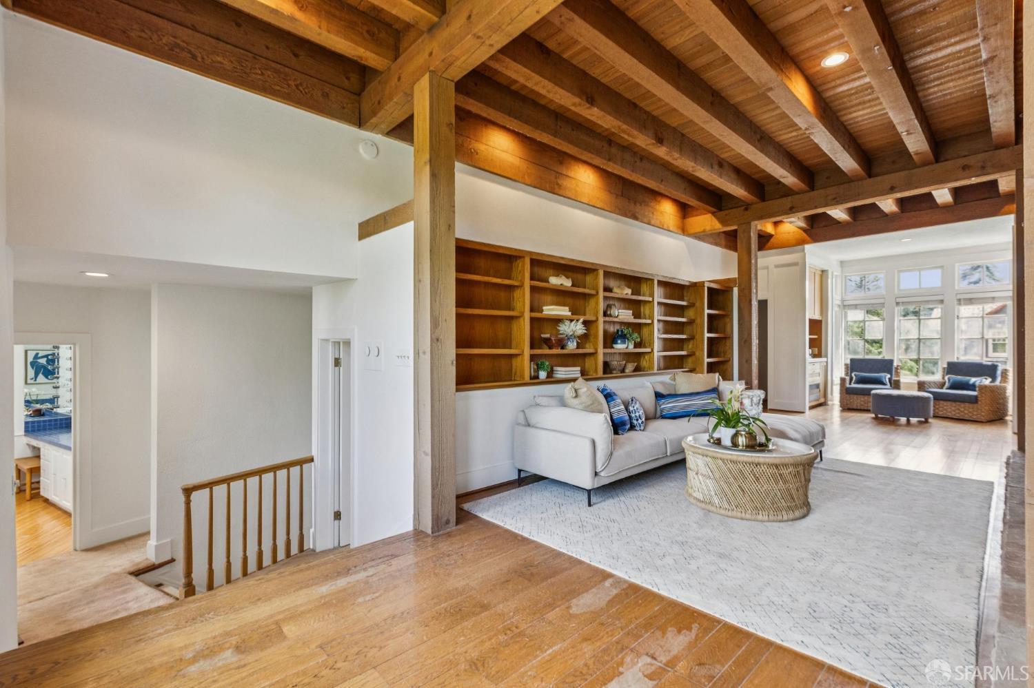 77 Ventura Avenue