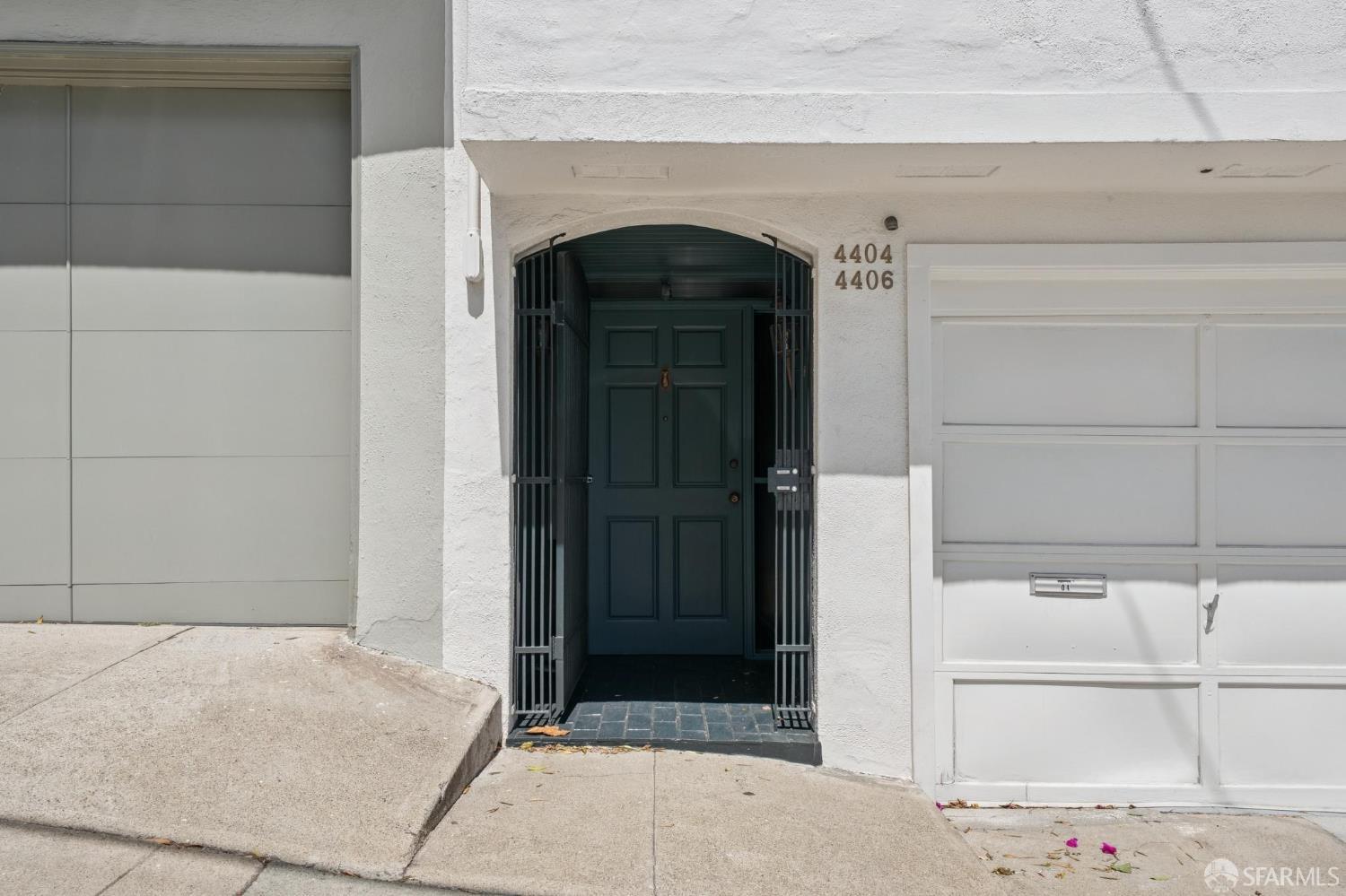 4404-4406 17th Street