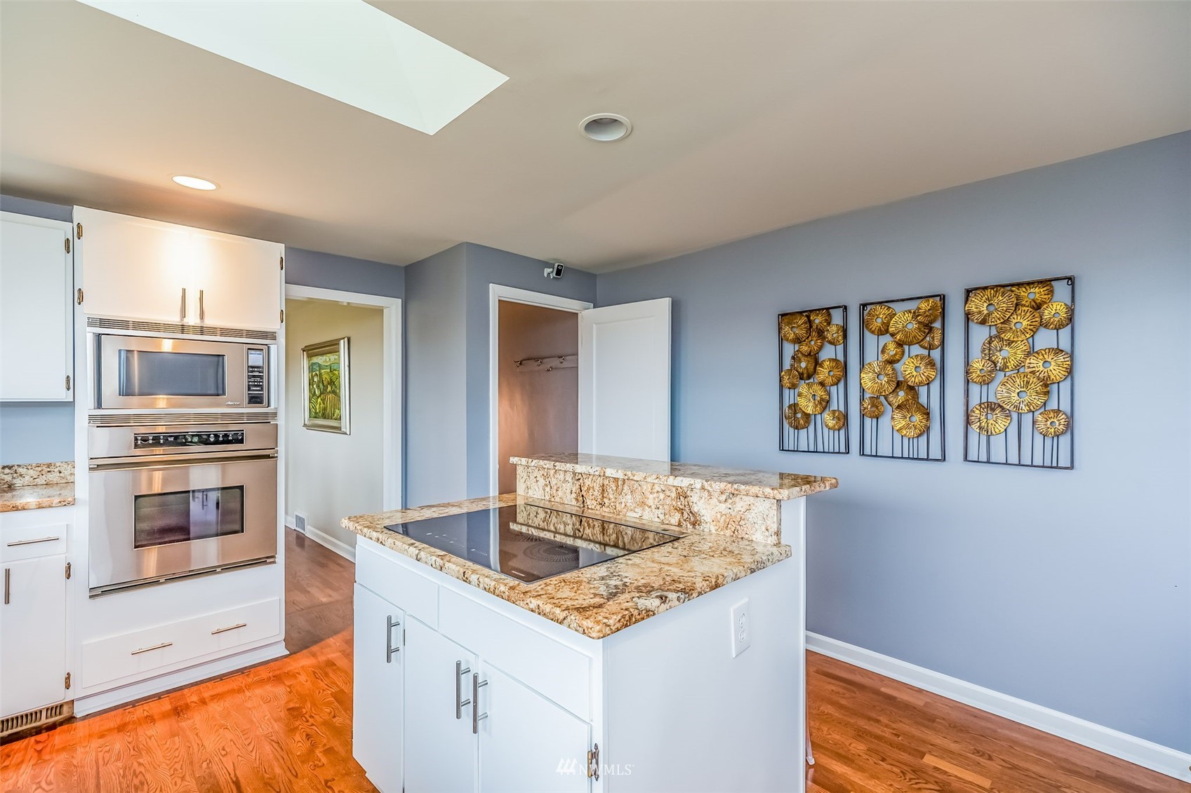 10770 Marine View Drive SW