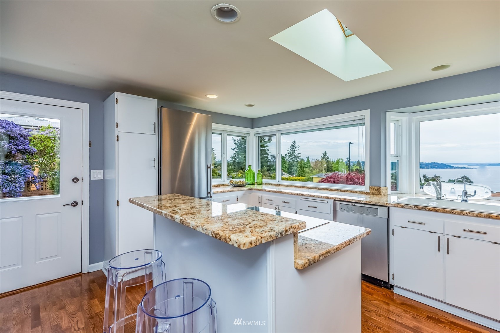 10770 Marine View Drive SW