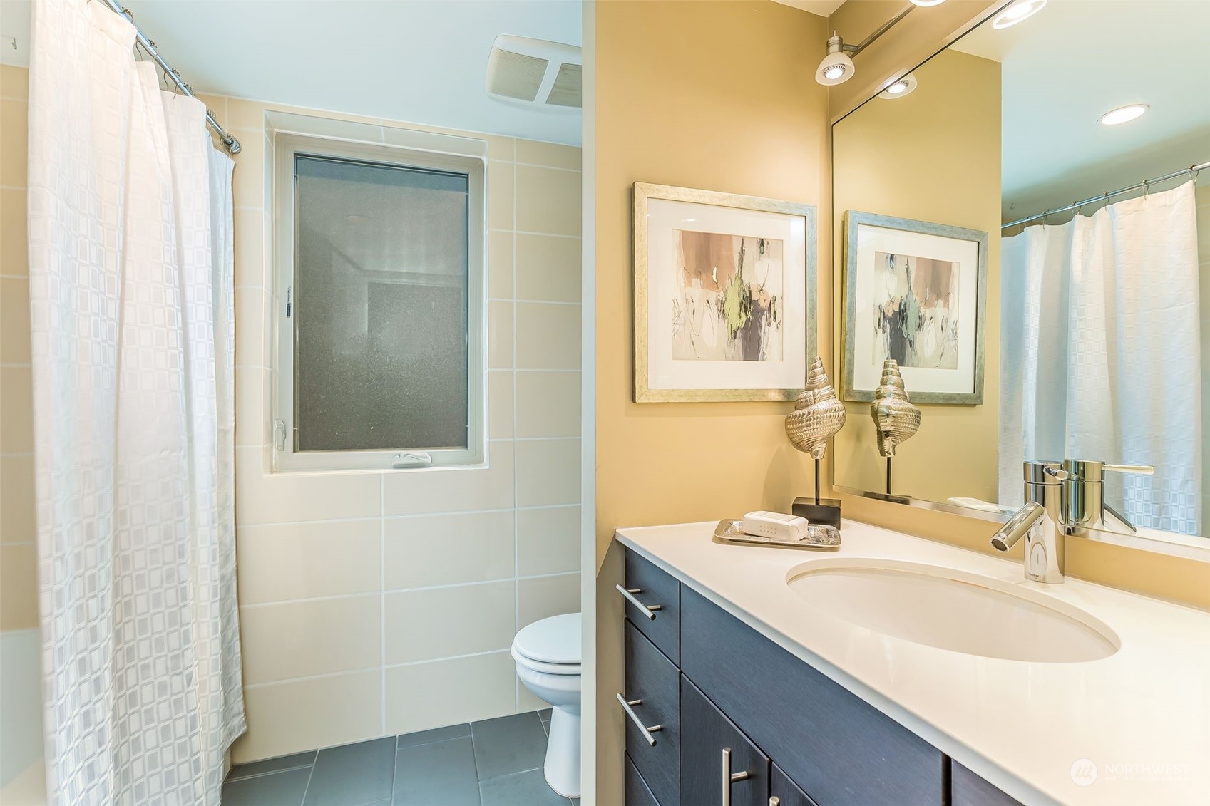 3926 S Brandon Street Unit: B
