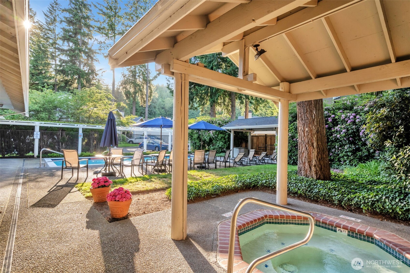 9009 Avondale Road NE Unit: D107