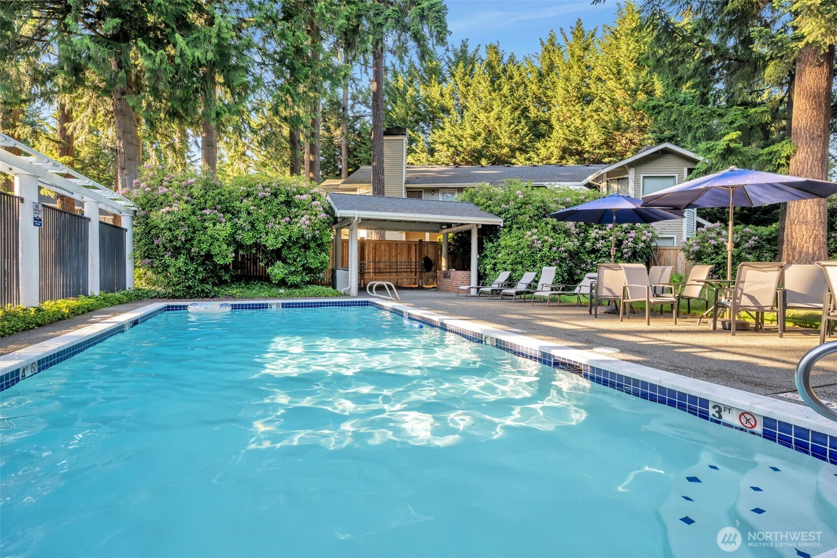 9009 Avondale Road NE Unit: D107