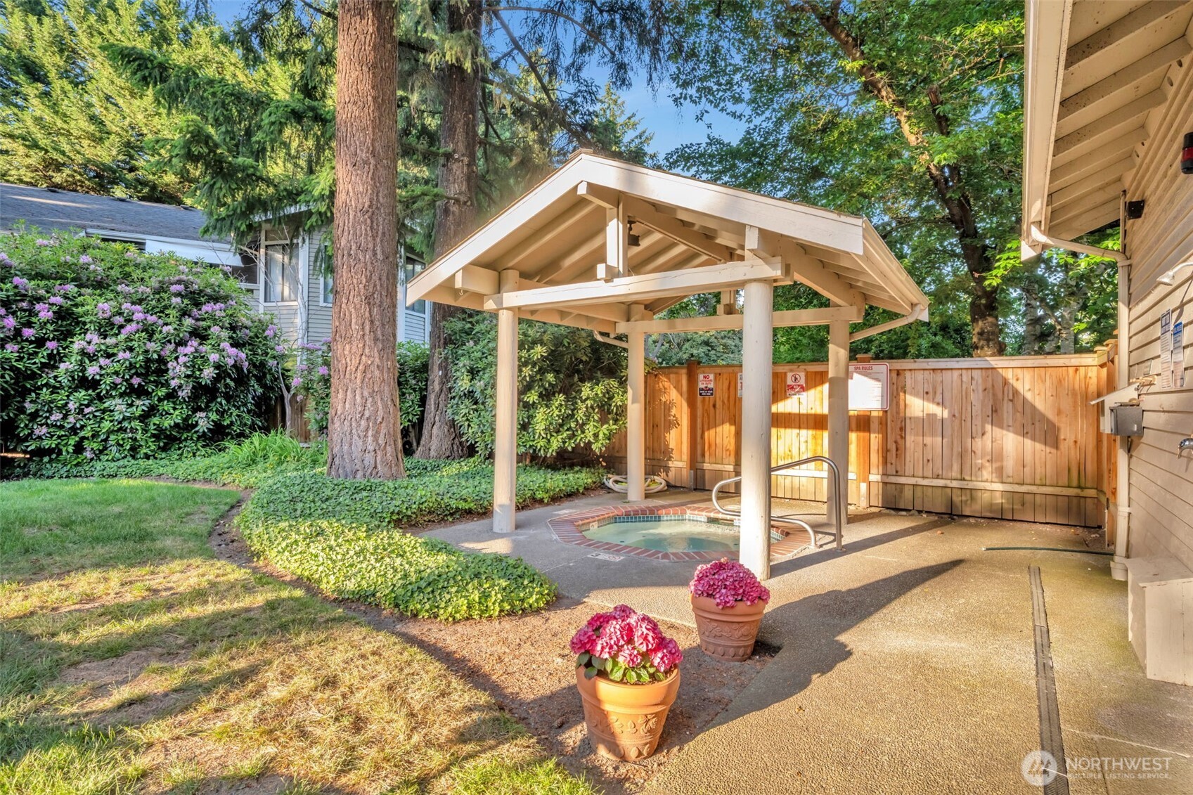 9009 Avondale Road NE Unit: D107